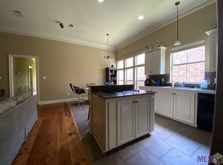 6354 Summer Breeze Dr, Baton Rouge, LA 70810