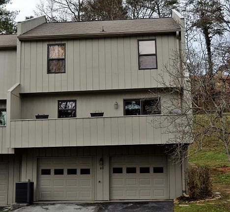 2nd image of 8703 Olde Colony Trl APT 46