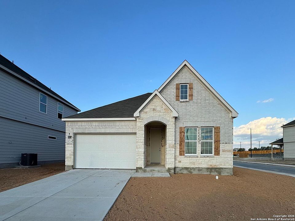 1st image of 10915 Bop Ln