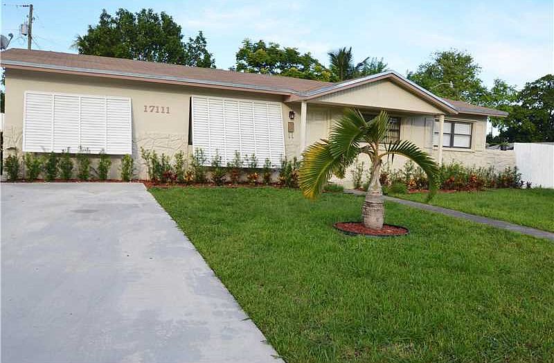 South Miami Hights Manor Corner Beauty