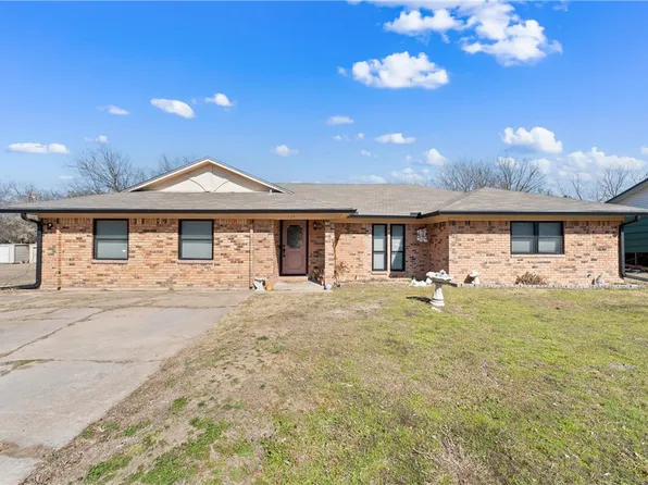 105 Kay Dr, Waco, TX 76706