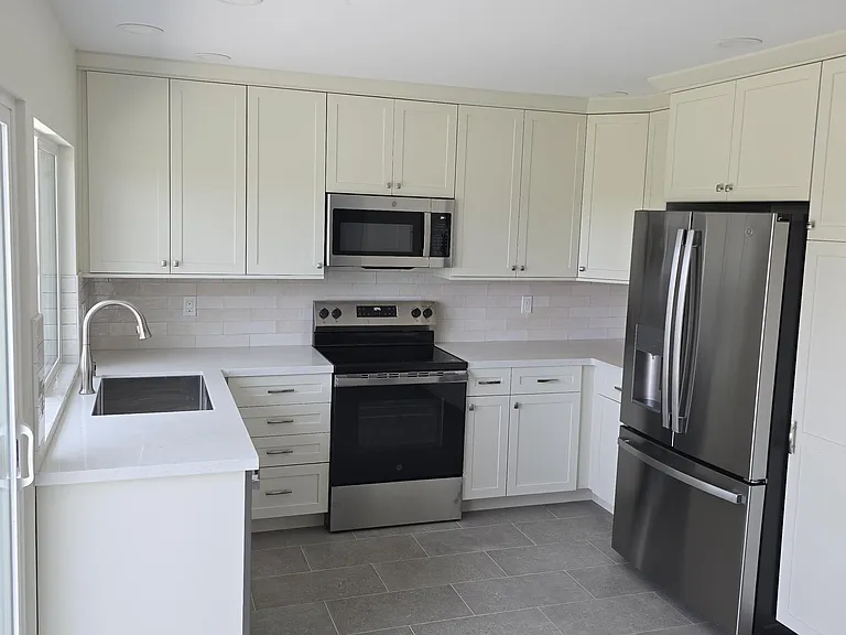 1736 Caliban Dr — Photo 8