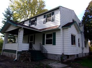 9246 Prospect Rd, Strongsville, OH 44149