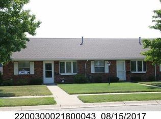 4450 Ridgewood Rd E, Springfield, OH 45503