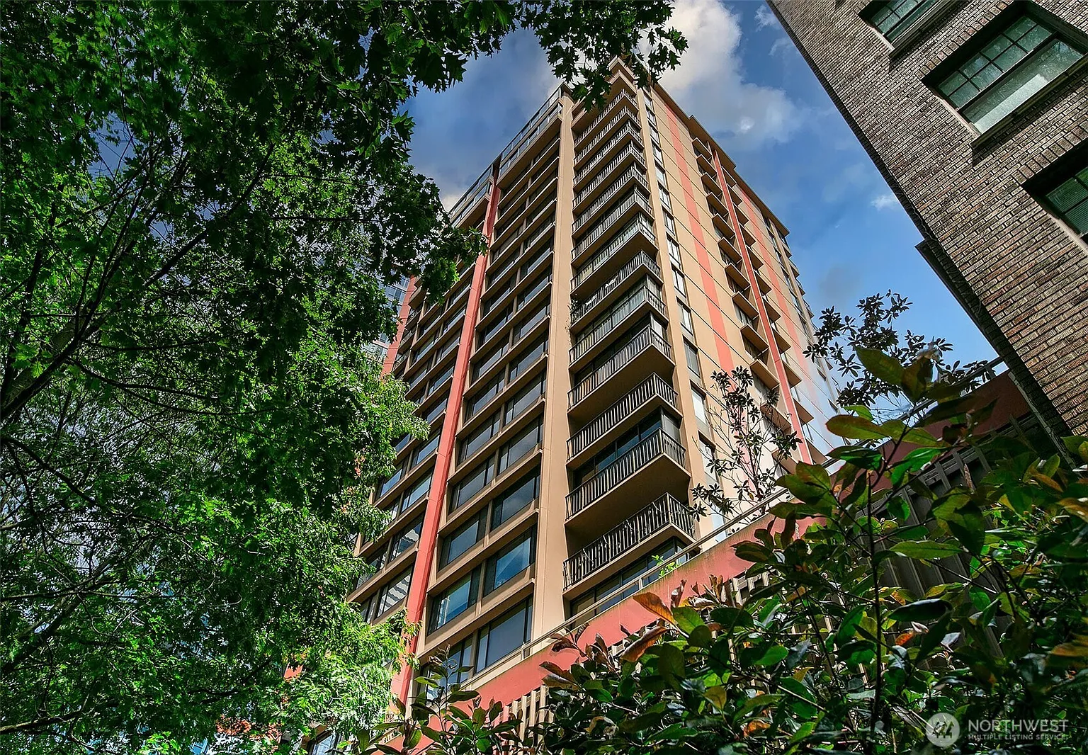 1120 8th Avenue #1701 photo 1