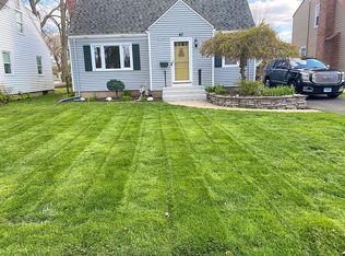 67 Highland St, Newington, CT 06111