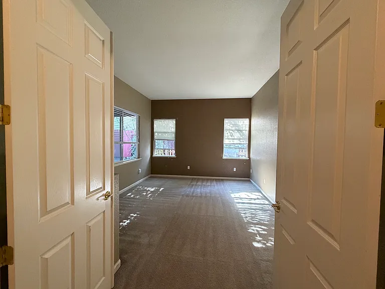 4309 Dalehurst Ln — Photo 16