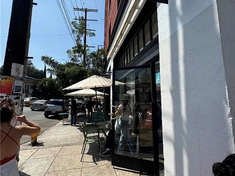 1900 Berkeley Ave — Photo 29