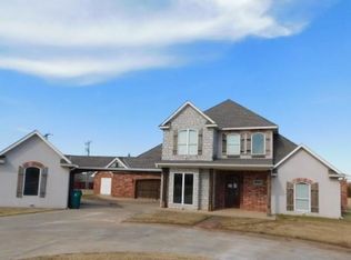 17301 Old Pond Rd, Edmond, OK 73012