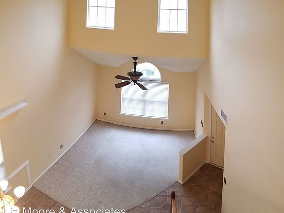 4th image of 524 Fairway Lookout