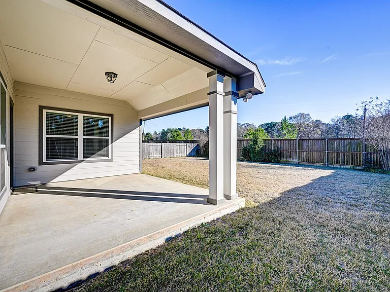 204 Shoreview Dr — Photo 43
