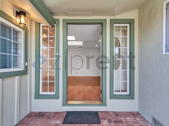2nd image of 4562 Angeles Ave