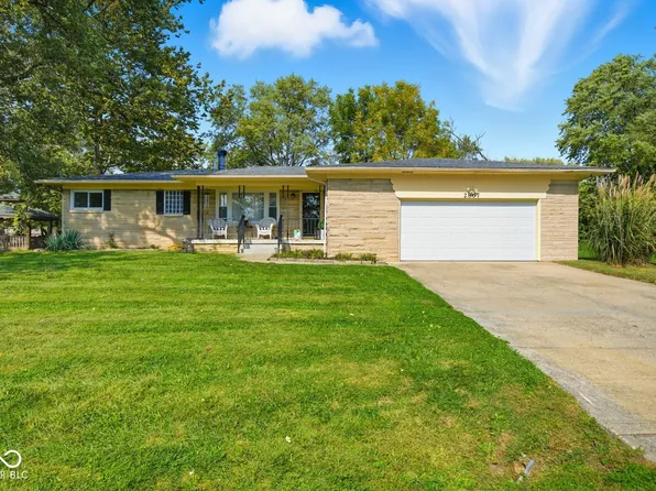 2867 S Oakland Dr, Shelbyville, IN 46176