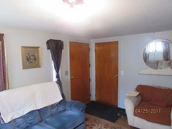 5th image of 606 Lone Pine Dr