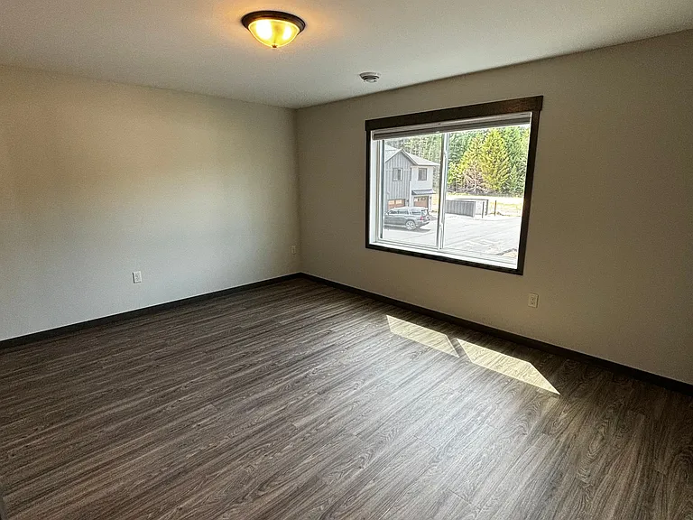 676 Bartlett Crossing II — Photo 12