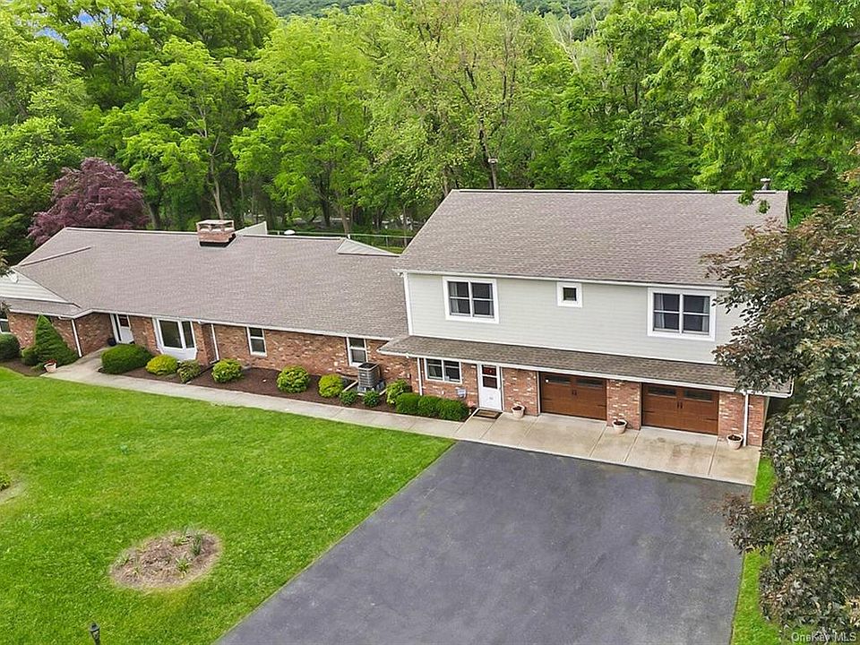 1st image of 13 Nanuwitt Ln