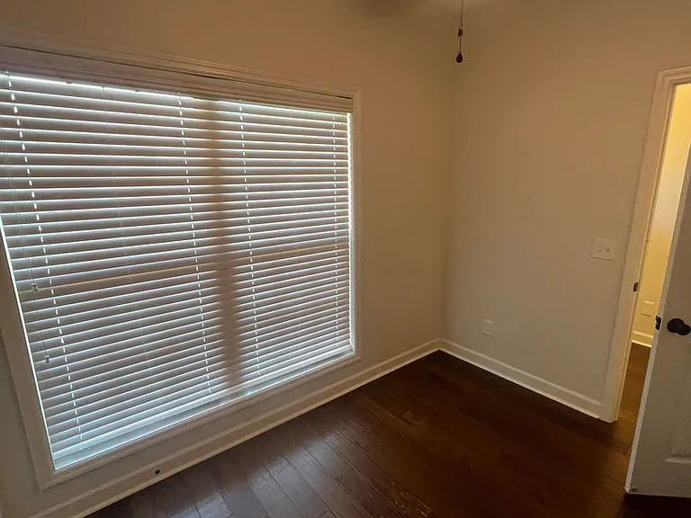 660 Valley Stream Dr — Photo 11