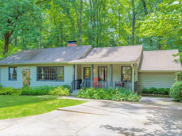 1397 Fama Dr, Atlanta, GA 30329