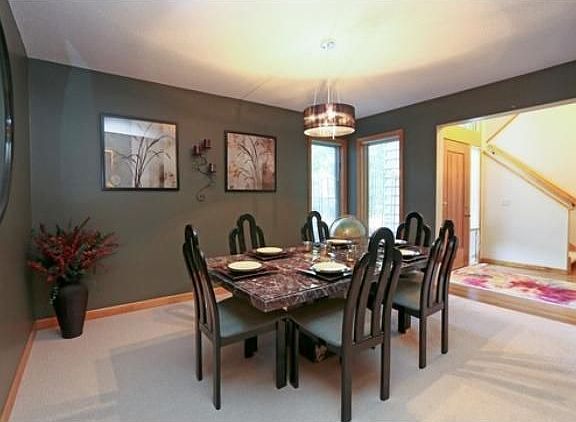 3rd image of 2980 Autumn Woods Dr
