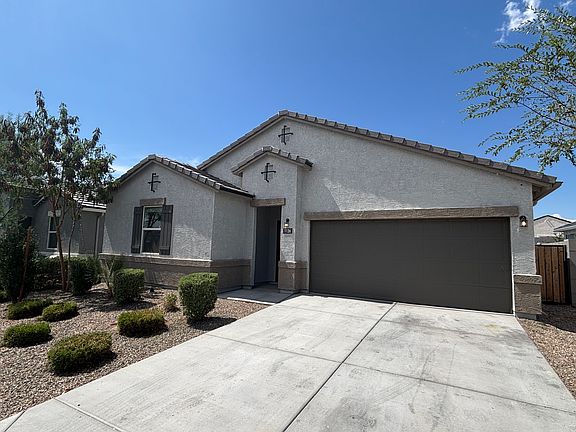 2nd image of 1136 W Sand Canyon Ct