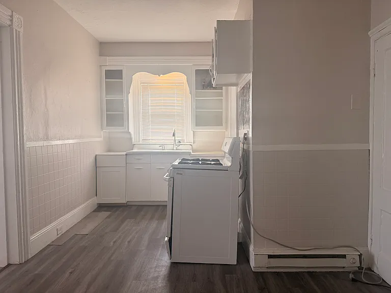 161 S Clarendon St #3 — Photo 3