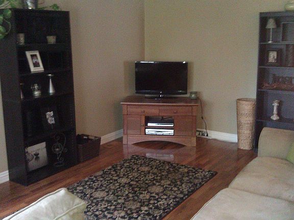 2nd image of 4131 Loveland Dr