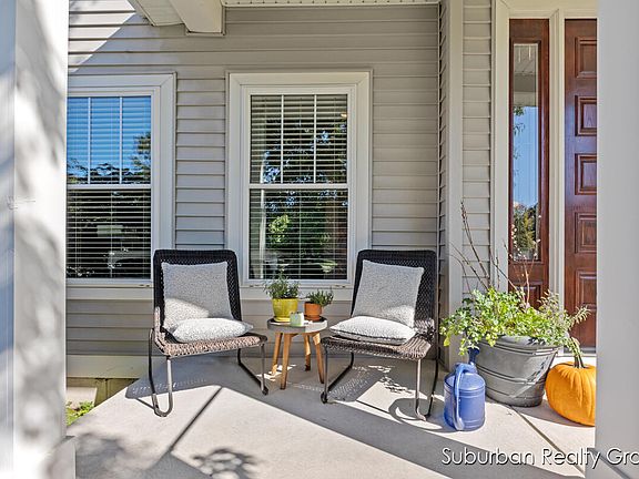 5th image of 6294 Wynestone Ct