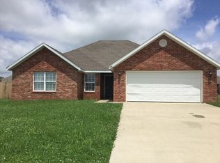 902 Custer St, Prairie Grove, AR 72753
