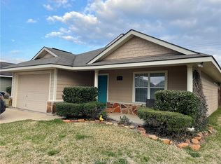 1017 Fallbrook Loop, College Station, TX 77845