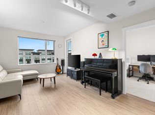 9213 Odlin Rd #518, Richmond, BC V6X 1C8