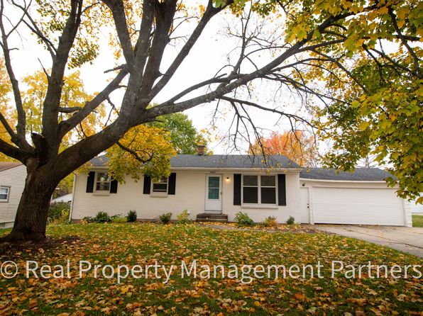 1849 Covington Dr SE