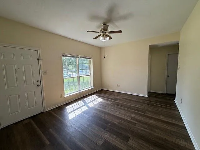 429 Northern Trl — Photo 7