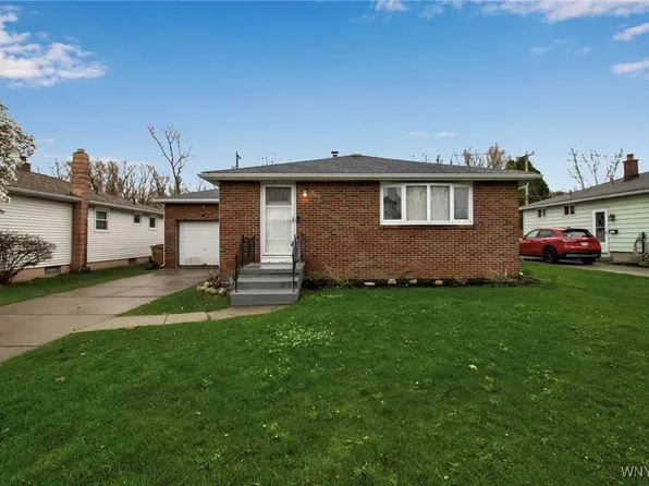 105 Freda Ave, Buffalo, NY 14225