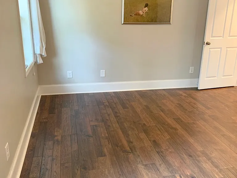 555 Clark St — Photo 6