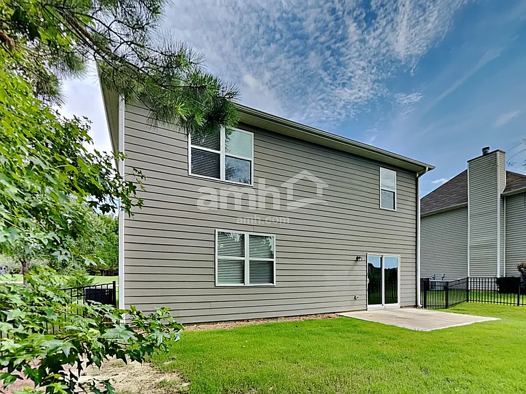 1002 Merlot Ct — Photo 23