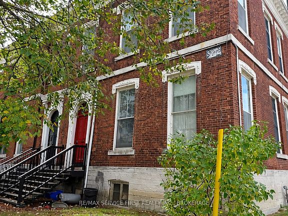 3rd image of 94 Sydenham St