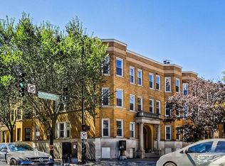 601 W Wellington Ave #2A, Chicago, IL 60657