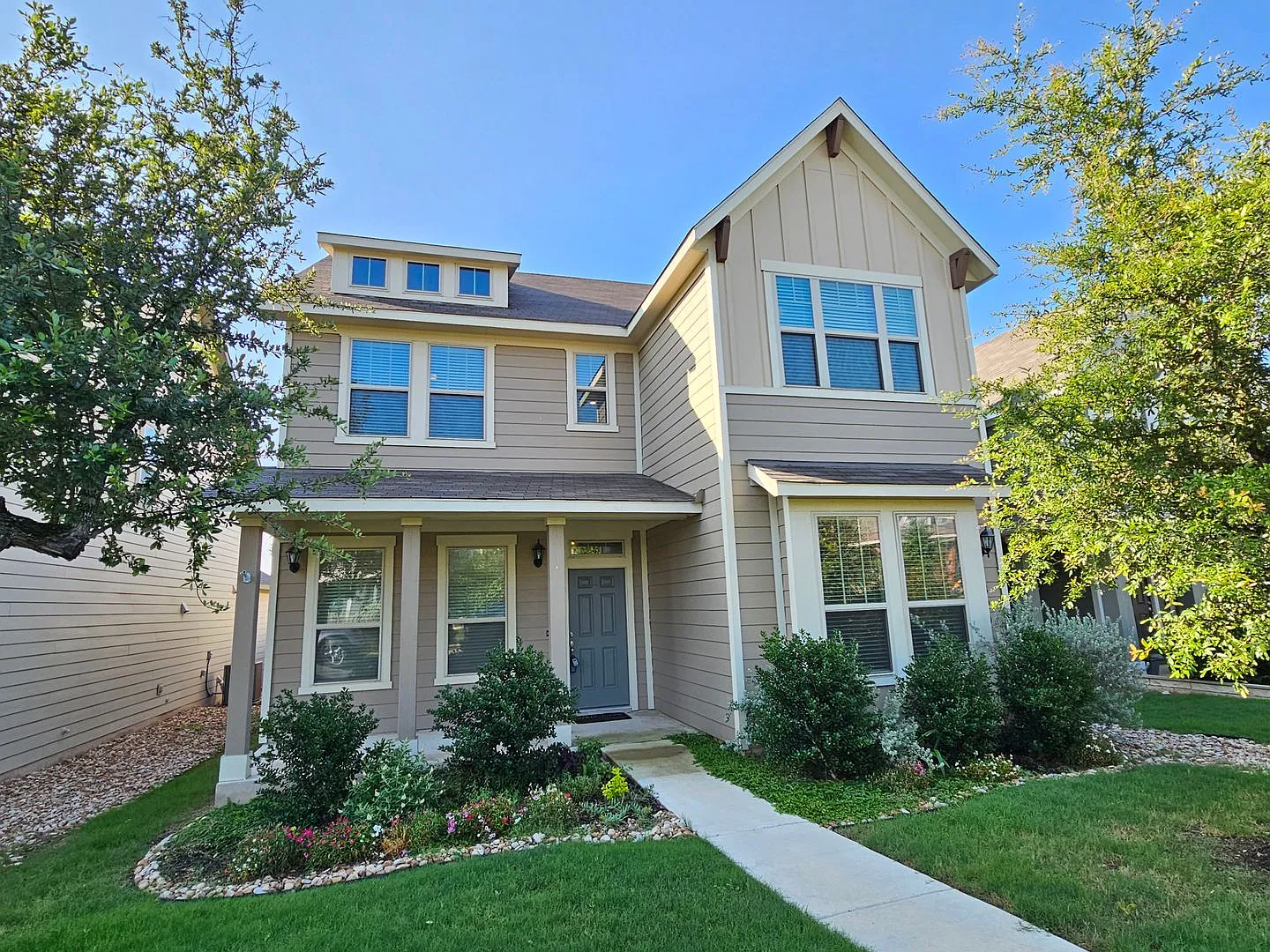 Beautiful 3 Bed / 3 Bath Home in North Leander — Photo 1