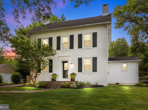 740 Newtown Rd, Warminster, PA 18974