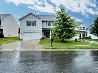 2512 Meadow Crossing Dr, Dallas, NC 28034