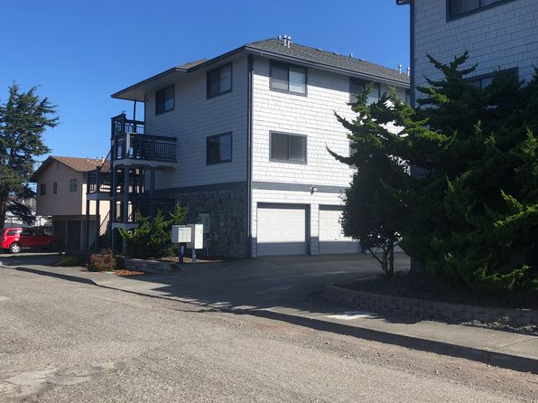 1025 Cousins St APT A