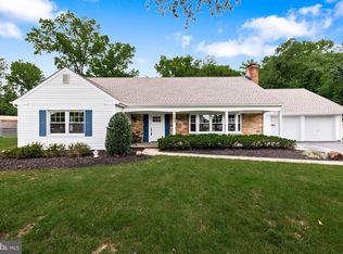 143 Club House Dr, Willingboro, NJ 08046