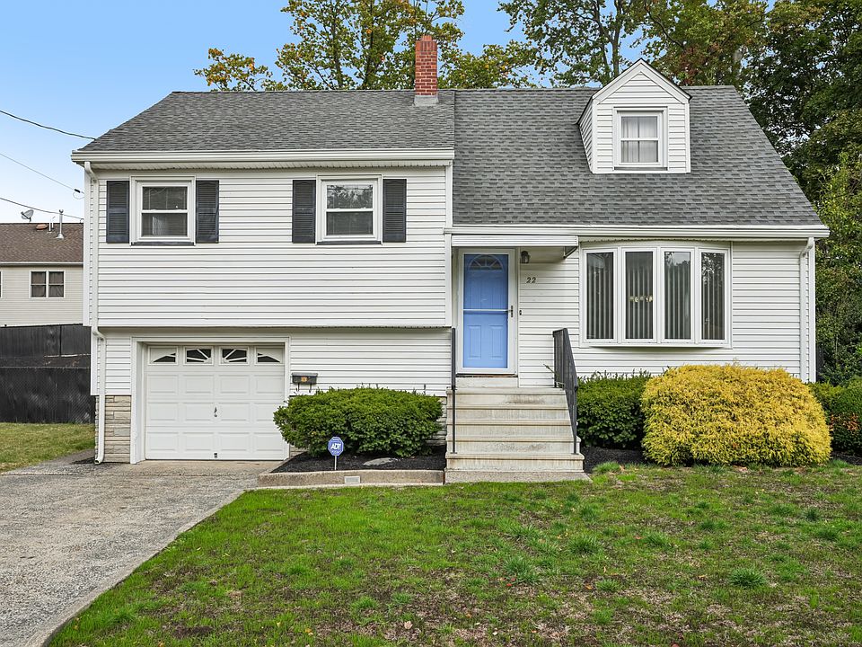 Welcome to 22 Hawthorne Avenue just one block from trains and downtown Hawthorne