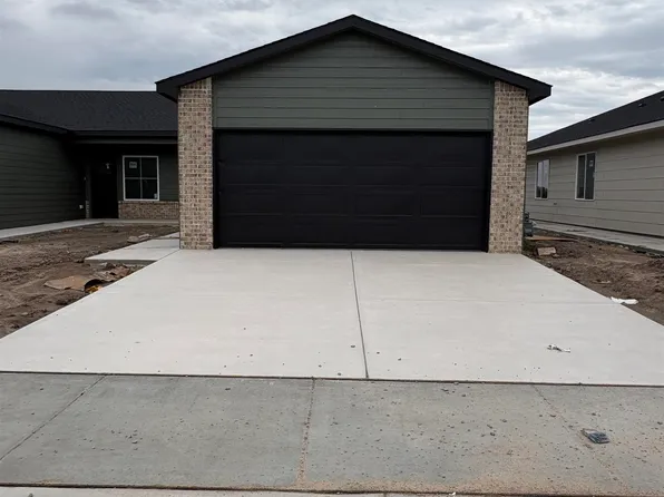 2920 S Denene St #200, Wichita, KS 67215