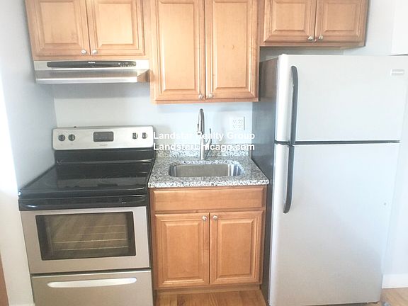 4th image of 7450 N Greenview Ave APT 73