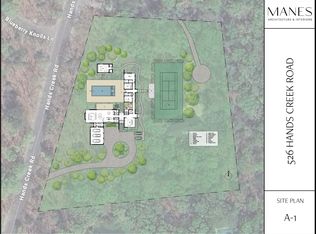 526 Hands Creek Rd, East Hampton, NY 11937
