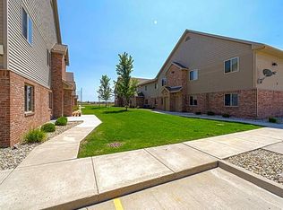 1801-180 Tullamore Ave #1, Bloomington, IL 61704