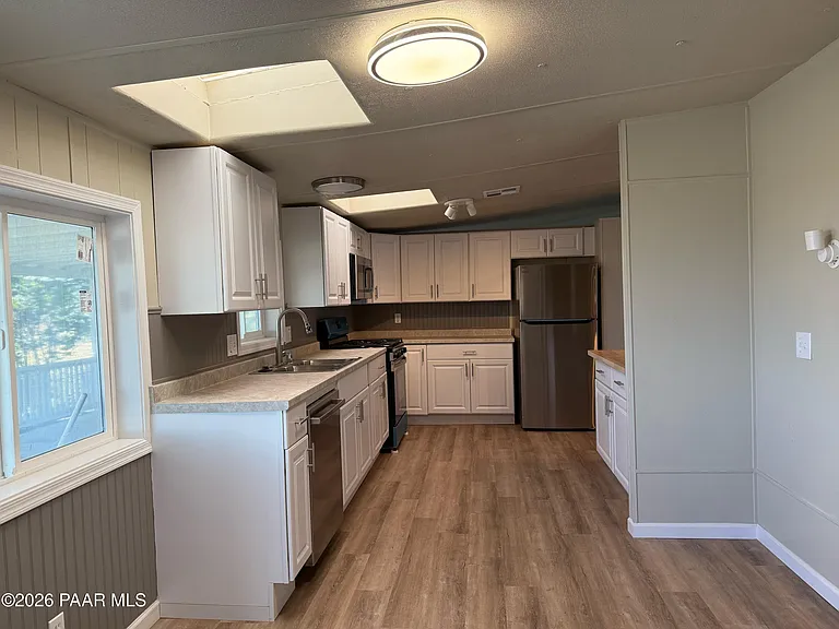 8201 E Canyon Ln — Photo 3