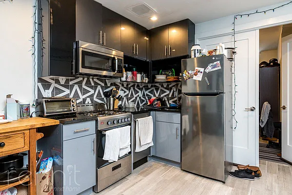 Rented by Rennit Inc. | media 30