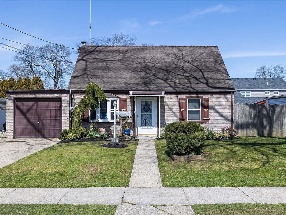 1st image of 95 Cleveland Avenue